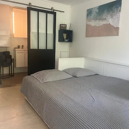 Avec Jardin Sud Proche Bord De 아파트 생트막시메